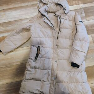 DKNY Women's Tan Hooded Puffer Coat
